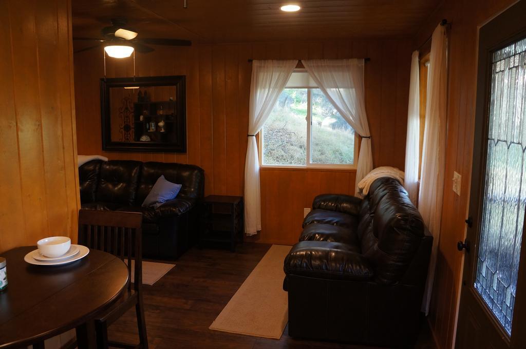 Bandy Canyon Ranch Hotel Escondido Kamer foto